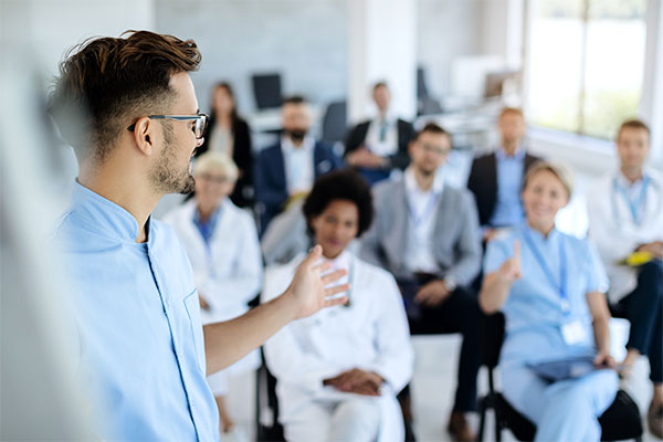 Imagen de Curso de Desarrollo Profesional Atención al Usuario y Habilidades de Comunicación en Instituciones Sanitarias