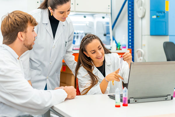 Imagen de Curso en Fases Preanalítica y Analítica: Control de Calidad en el Laboratorio